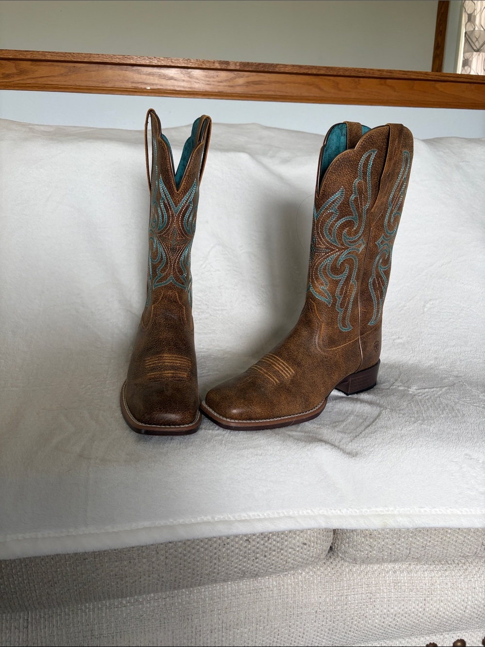 Women's Ariat Brown Cowboy Boots with Teal Stitching